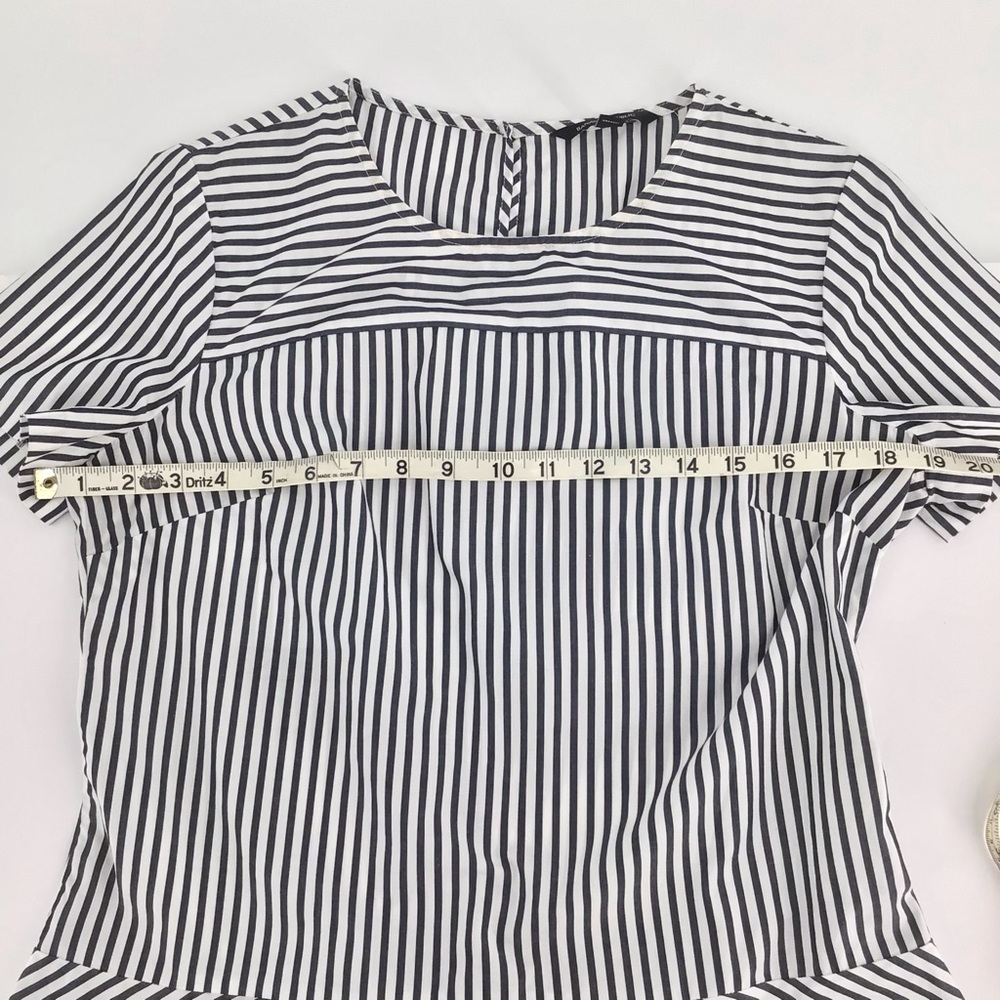 Banana Republic | Short Sleeve Stripe Peplum Crew Top Size Small - Picture 8 of 14